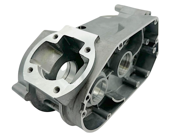 ZTX 130 Motorgehäuse inkl. Mitteldichtung